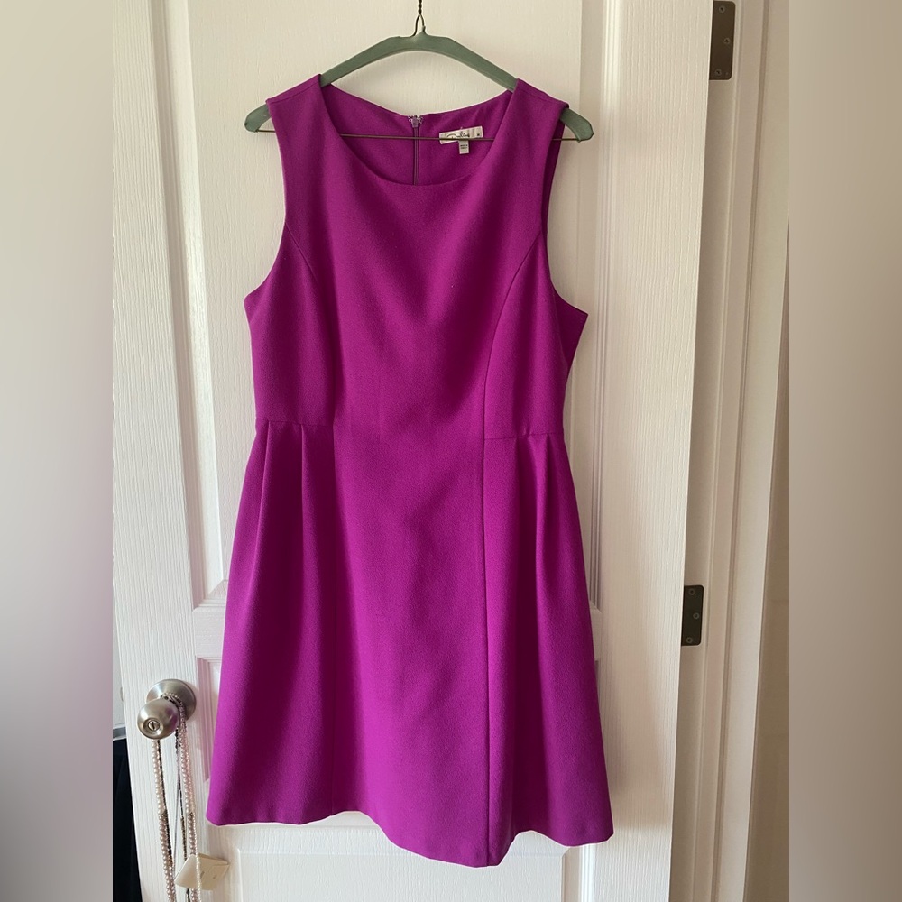 Darling fuschia shift dress